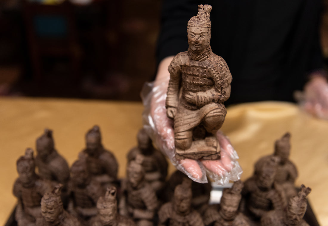 2 Days Xi'an Essence Tour: City Wall, Terracotta DIY & Hanyangling