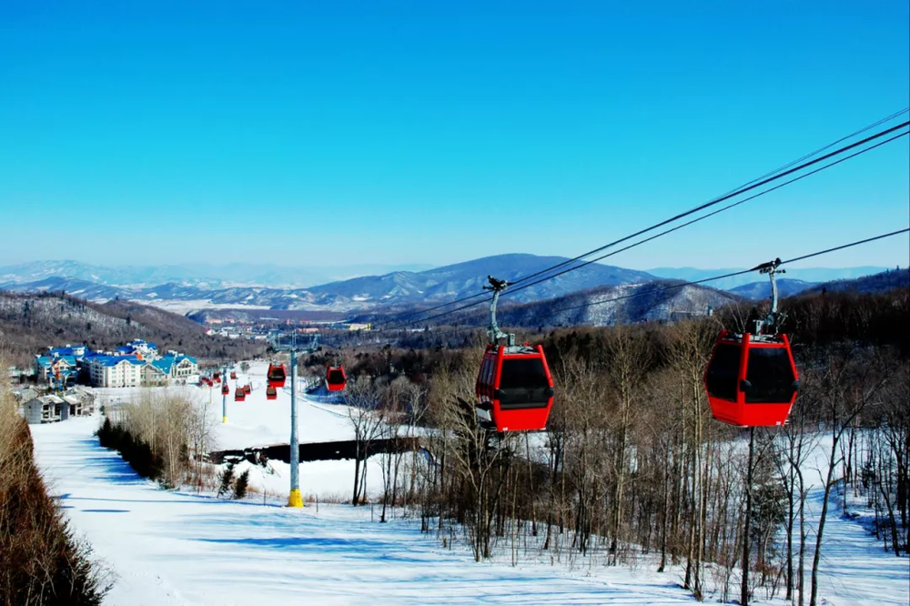 6 Days Harbin Winter Tour with Yabuli Ski Resort & China Snow Town