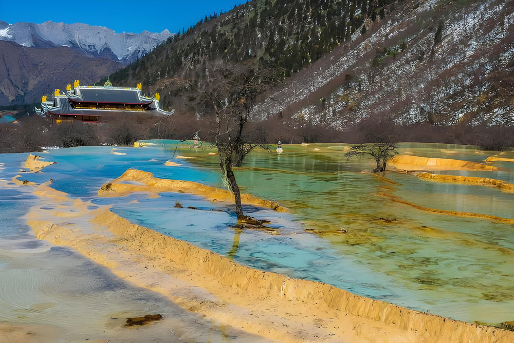 Jiuzhaigou mountain scenery