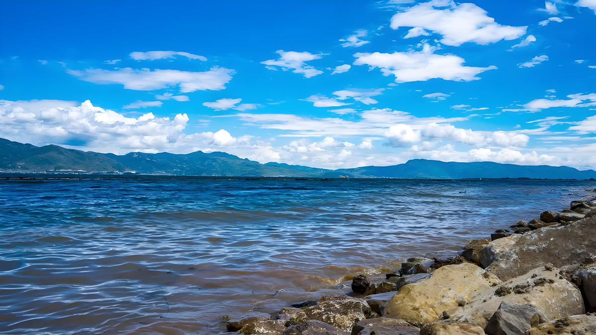 Dali | Local Flavors & Erhai Lake — Dali